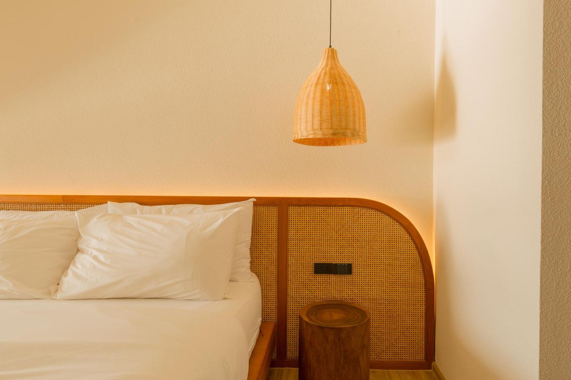 Tasana Bar And Luxury Resort 格兰岛 外观 照片